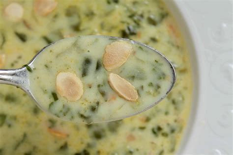 spinach-soup-recipe-everyone-loves image