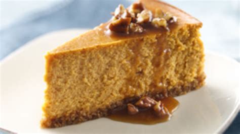 pumpkin-cheesecake-with-praline-sauce image