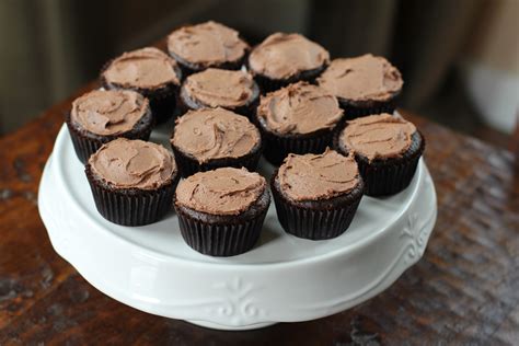 black-bean-cupcakes-gluten-free-and-sugar-free image