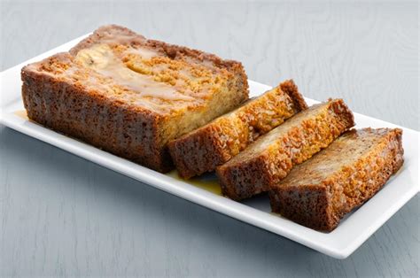 salted-caramel-banana-bread-cutco image