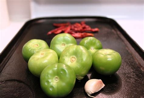 roasted-tomatillo-and-rbol-pepper-salsa image