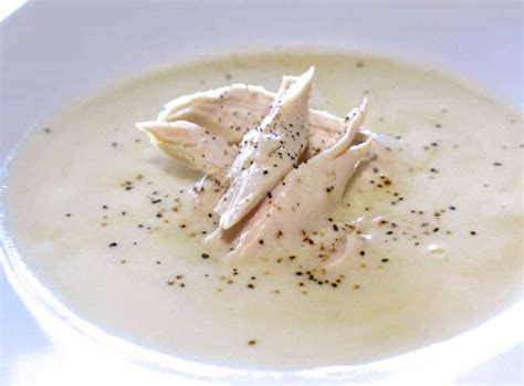 greek-lemon-chicken-soup-recipe-kotosoupa-avgolemono image