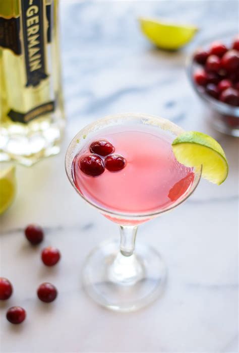cranberry-st-germain-cocktail-fun-and-festive image