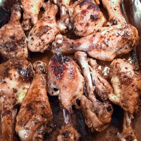 lemon-garlic-roasted-chicken-legs-the-bossy-kitchen image
