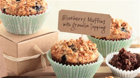 blueberry-muffins-with-granola-topping-sobeys-inc image