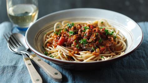healthy-spaghetti-bolognese-recipe-bbc-food image