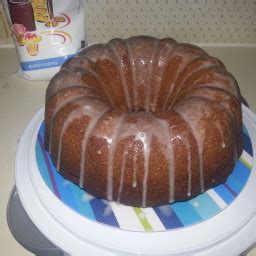 grandma-pauls-sour-cream-pound-cake-bigovencom image