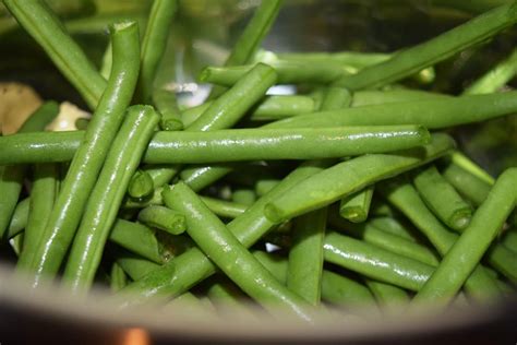 instant-pot-garlic-butter-green-beans-soulfully-made image