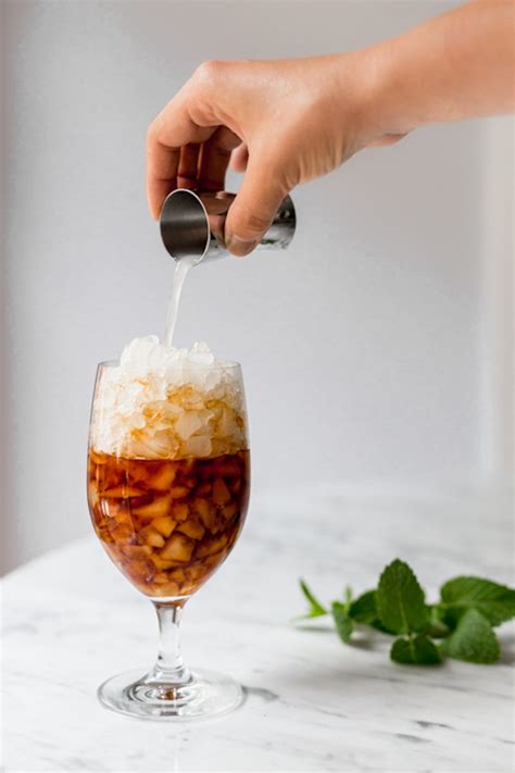 cold-brew-juleps-a-summer-treat-worth-waking-up image