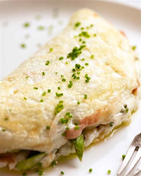 fluffy-egg-white-omelette-souffl-style-recipetin-eats image