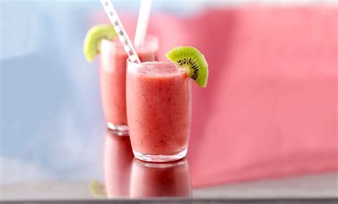 watermelon-kiwi-banana-smoothie-recipe-spry-living image