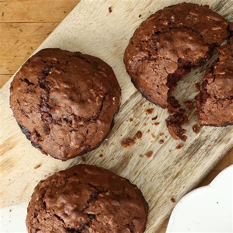 one-bowl-triple-chocolate-oatmeal-cookies-quaker-oats image