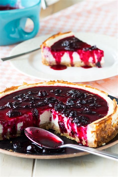healthy-cheesecake-with-cottage-cheese-the-worktop image