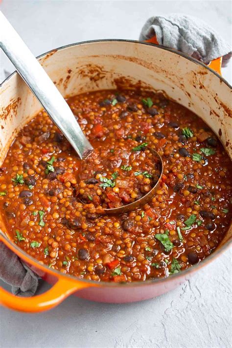 vegan-lentil-chili-recipe-cookin-canuck-meatless-dinner image