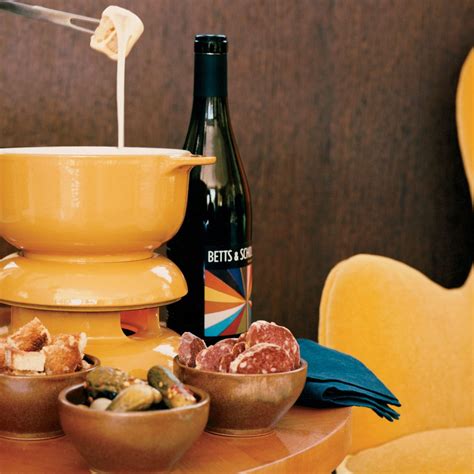 classic-cheese-fondue-recipe-ryan-hardy-food image
