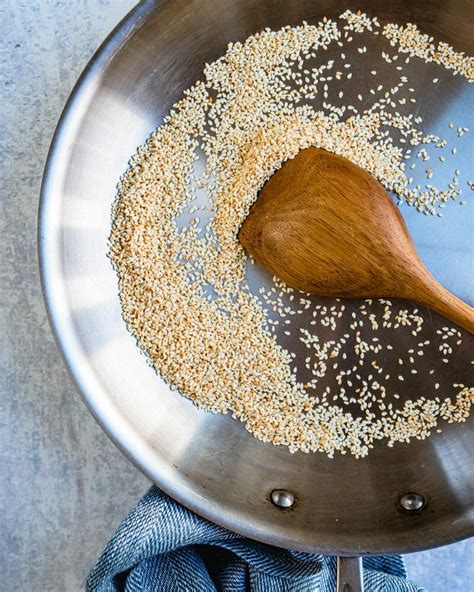 how-to-toast-sesame-seeds-a-couple-cooks image