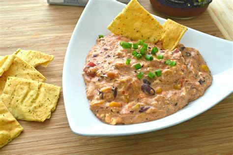 4-ingredient-cream-cheese-and-black-bean-dip-in image