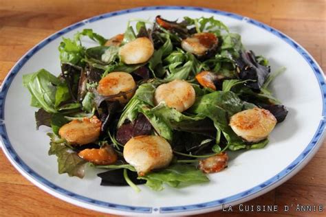 recipe-coquilles-st-jacques-scallops-gratined-salad image