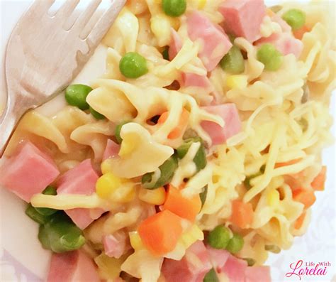 ham-noodle-casserole-recipe-quick-and-easy-dinner image
