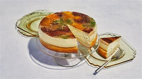 cheesecake-cake-recipe-bon-apptit image