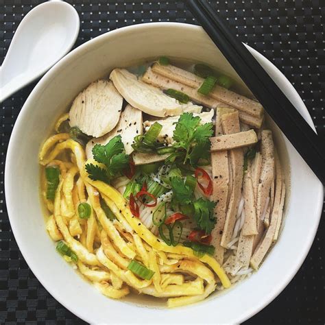 hanoi-vermicelli-noodle-soup-with-chicken-pork-and image