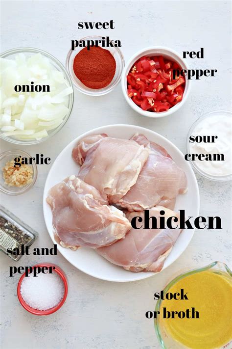 chicken-paprikash-crunchy-creamy-sweet image
