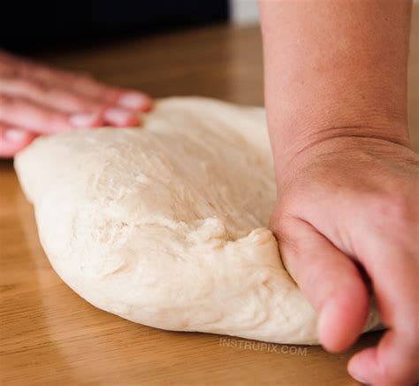 4-ingredient-keto-pizza-crust-fathead-dough-instrupix image