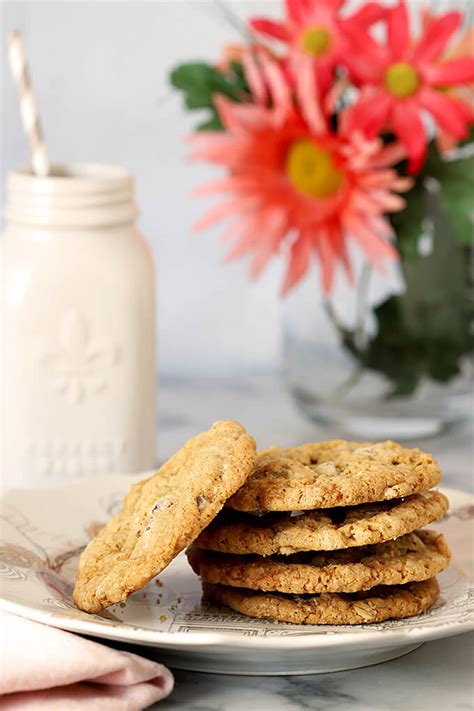 barbara-bushs-famous-chocolate-chip-cookies image
