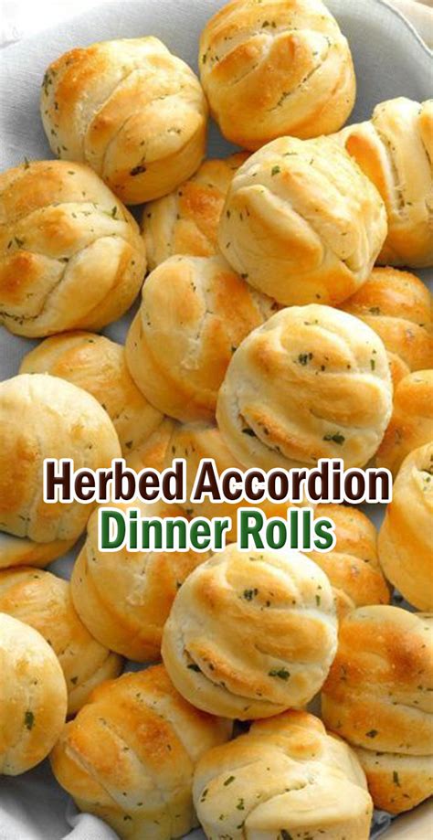 herbed-accordion-dinner-rolls-complete image