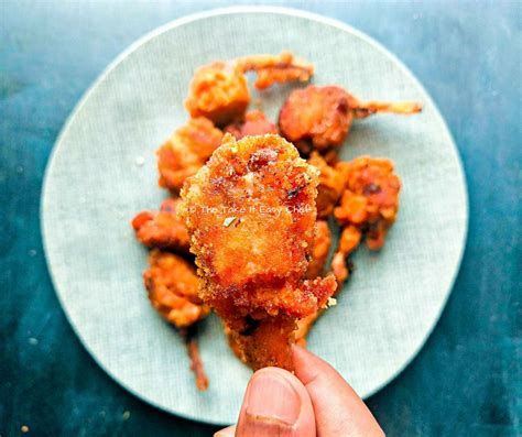 sriracha-fried-chicken-recipe-the-take-it-easy-chef image