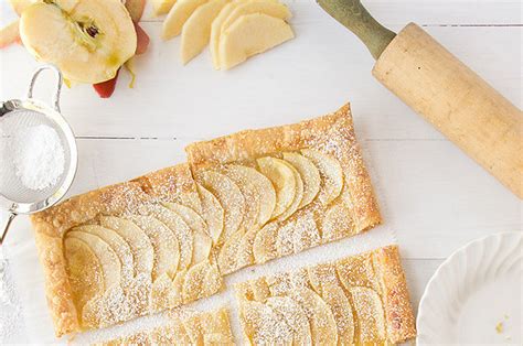 18-apple-and-honey-recipes-that-will-impress-your image