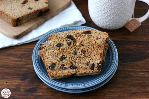 cinnamon-raisin-honey-wheat-english-muffin-bread image