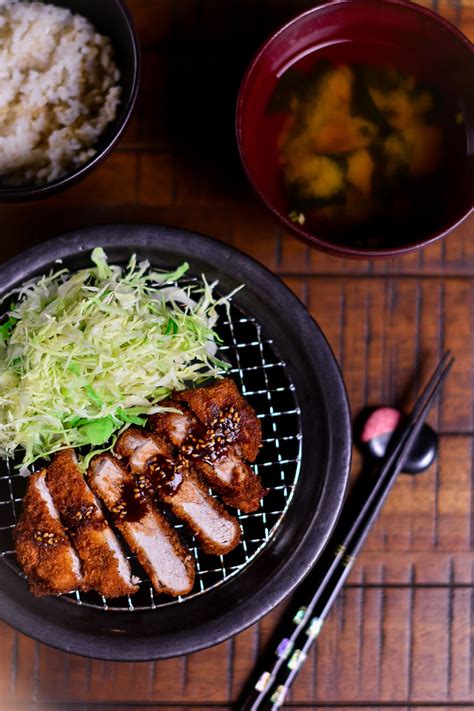 best-tonkatsu-deep-fried-japanese-pork-cutlet-sudachi image