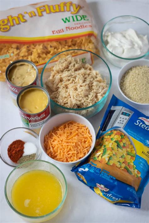 easy-chicken-noodle-casserole-recipe-crayons image