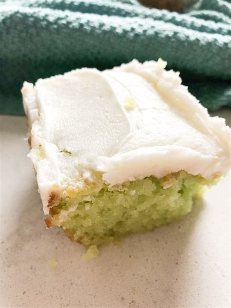 trisha-yearwoods-key-lime-cake-recipe-diaries image