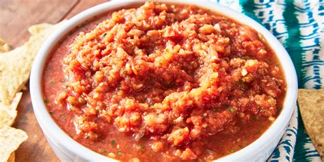 easy-homemade-salsa-recipe-how-to-make-salsa image