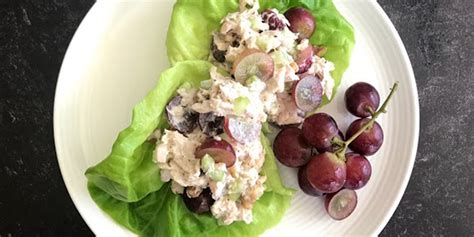 waldorf-tuna-salad-with-greek-yogurt image