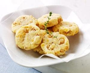 crunchy-cheese-rounds-recipe-kelloggs image