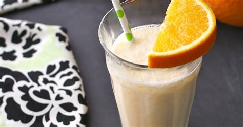 10-best-fruit-smoothies-with-orange-juice image