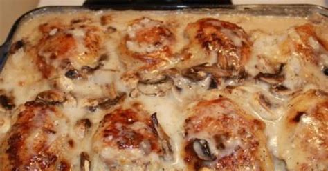 smothered-chicken-with-cream-of-mushroom-soup image