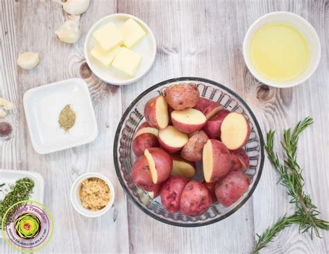 ninja-foodi-red-potatoes-with-rosemary-and-garlic image