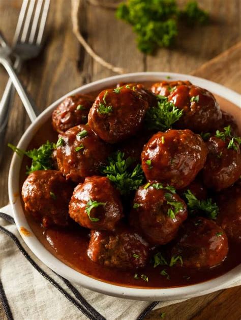 cranberry-meatballs-the-perfect-quick-easy-appetizer image