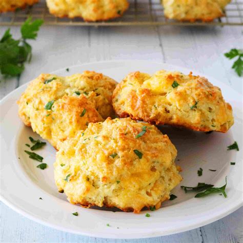 red-lobster-cheddar-bay-biscuits-the-anthony-kitchen image