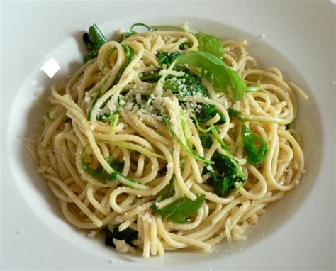pasta-with-anchovies-and-arugula-flexitarian-kitchen image