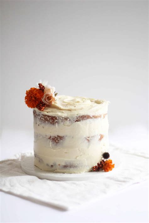 buttermilk-spice-layer-cake-with-brown-sugar-cream image