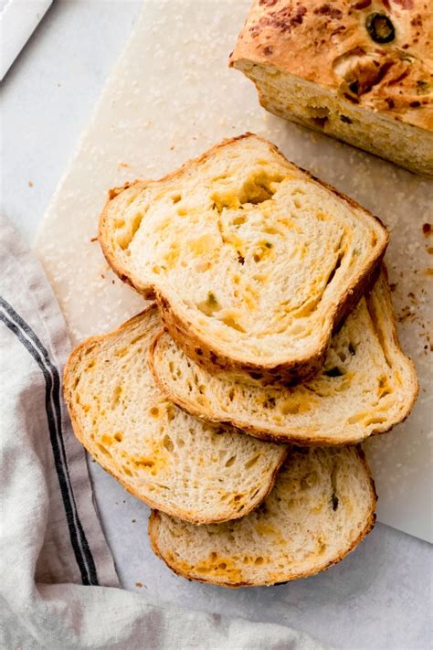 homemade-jalapeo-cheddar-bread-recipe-little image