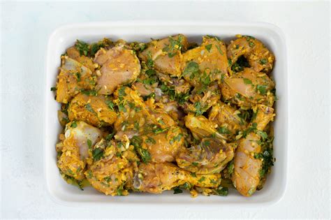 moroccan-chicken-tagine-with-olives-and-preserved image
