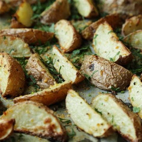garlic-and-parmesan-roasted-red-potatoes-chef-billy image