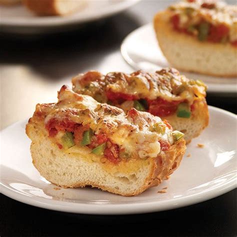 sausage-pepper-french-bread-pizza image