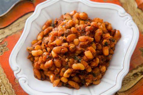 baked-beans-in-tomato-sauce-recipe-simply image